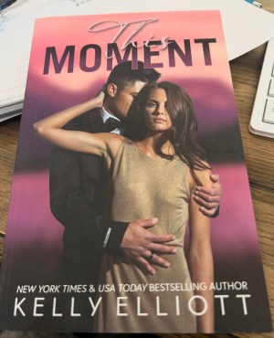 This Moment (Old Cover Printed Edge)